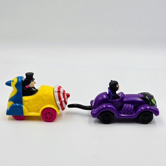 Vintage Catwoman And Penguin McDonald’s Happy Meal Toys 1991 DC Comics Read - Picture 5 of 11